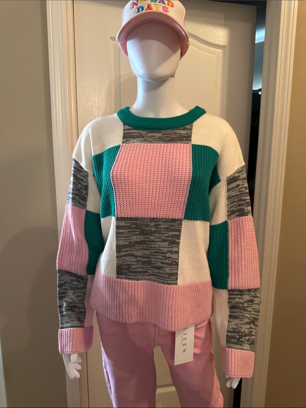ANDREE BY UNIT Pink, Green & Cream Colorblock Crewneck Sweater